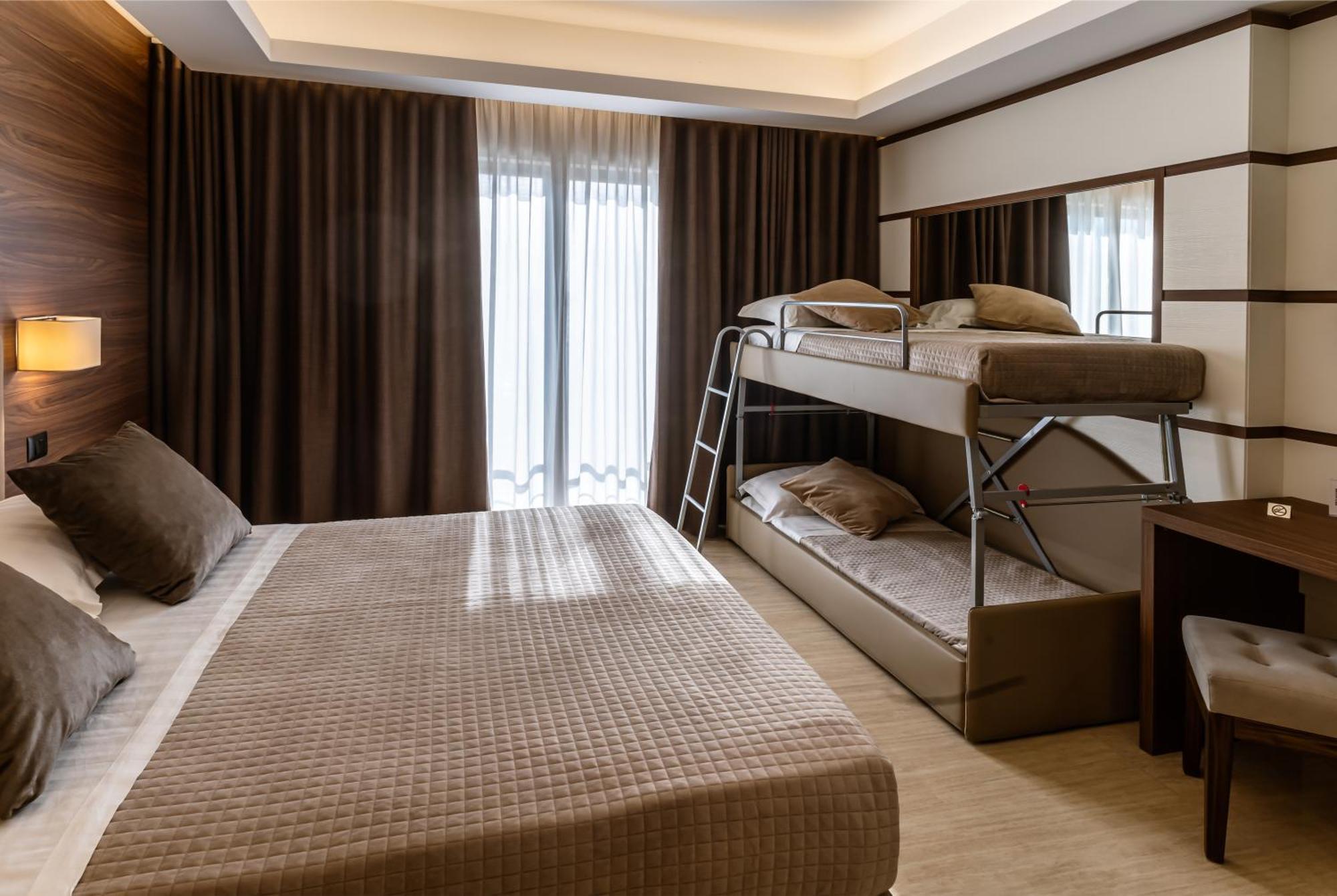Hotel Bellavista Varcaturo Kültér fotó