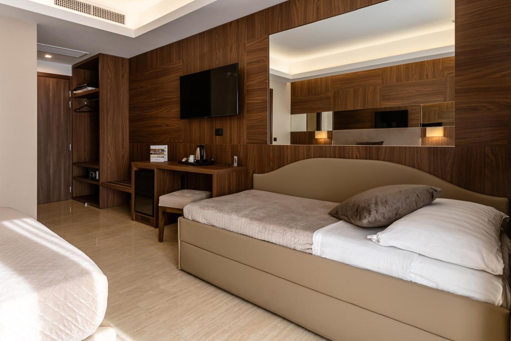 Hotel Bellavista Varcaturo Kültér fotó